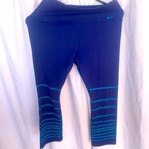 Women’s Nike legging